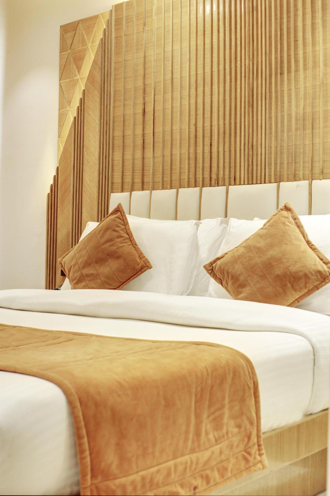 Hotel Krishna Plaza 'New Delhi' - By M S Hospitality Luaran gambar